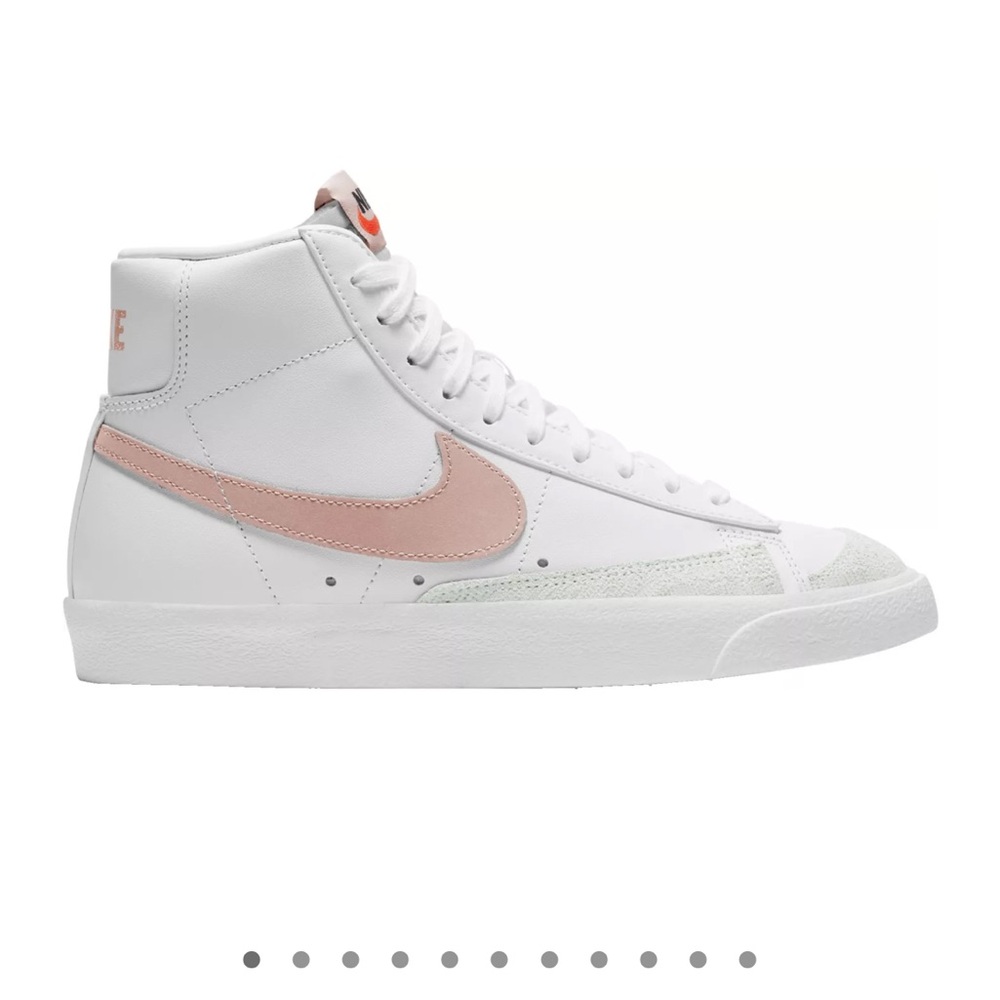 Nike Pink/White Women's Blazer Mid 77 Shoes